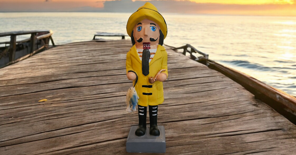 FISHERMAN NUTCRACKER