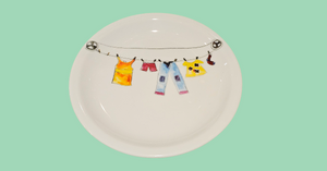 18.5 CM CLOTHESLINE PLATE